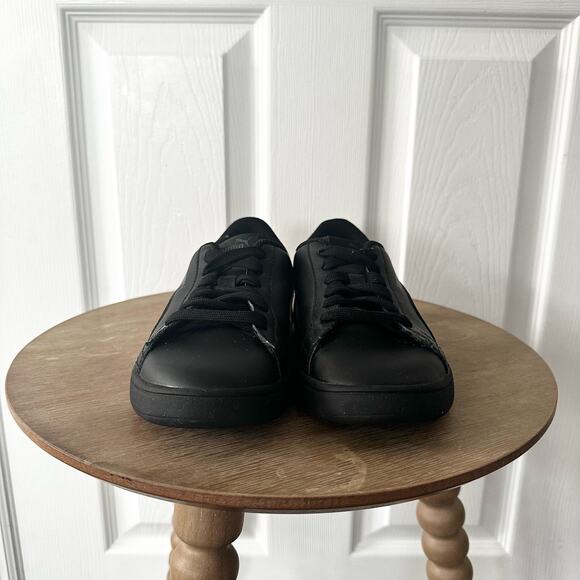 Puma All Black Solid Smash V2 Low Top Lace Up Trainer Sneakers Kids 2.5 - Picture 3 of 10